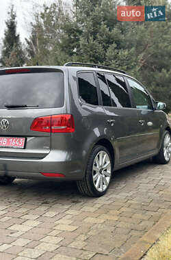 Мінівен Volkswagen Touran 2012 в Сарнах