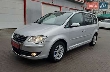 Мінівен Volkswagen Touran 2007 в Хмельницькому