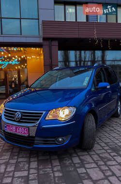 Мінівен Volkswagen Touran 2007 в Полтаві