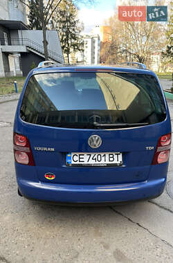 Минивэн Volkswagen Touran 2003 в Черновцах