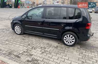 Мінівен Volkswagen Touran 2013 в Луцьку