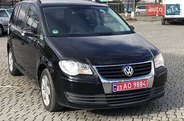 Мінівен Volkswagen Touran 2010 в Вознесенську