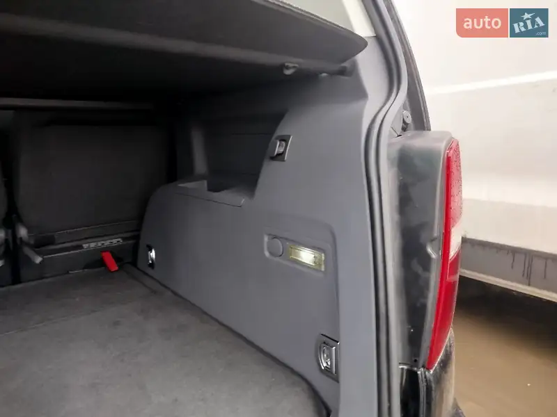 Volkswagen Touran 2003
