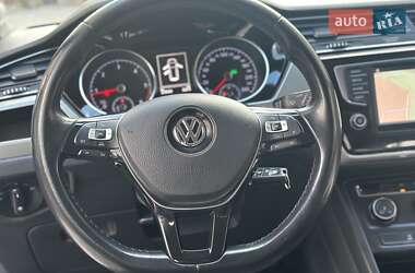 Микровэн Volkswagen Touran 2016 в 