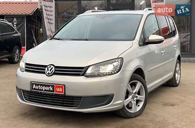 Минивэн Volkswagen Touran 2011 в Виннице