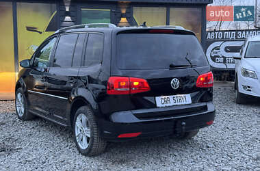 Минивэн Volkswagen Touran 2012 в Стрые