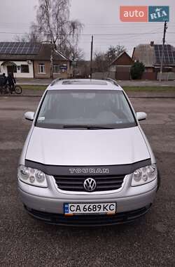 Мінівен Volkswagen Touran 2003 в Черкасах