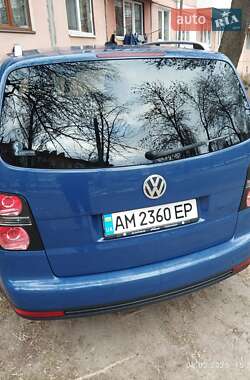 Мінівен Volkswagen Touran 2010 в Коростені