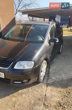 Мінівен Volkswagen Touran 2006 в Львові