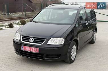 Мінівен Volkswagen Touran 2006 в Сарнах