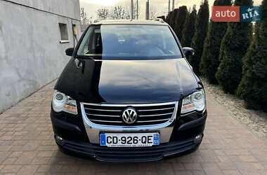 Мінівен Volkswagen Touran 2009 в Костопілі