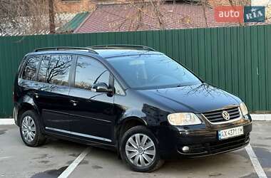 Минивэн Volkswagen Touran 2004 в Харькове