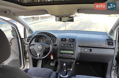 Минивэн Volkswagen Touran 2011 в Виннице