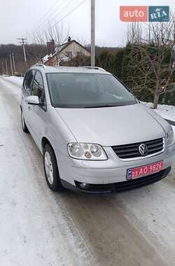 Мінівен Volkswagen Touran 2005 в Хмельницькому