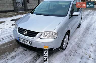 Минивэн Volkswagen Touran 2004 в Львове