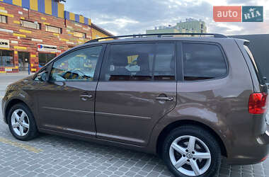 Минивэн Volkswagen Touran 2012 в Львове