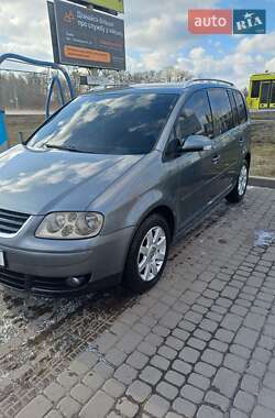 Минивэн Volkswagen Touran 2003 в Львове