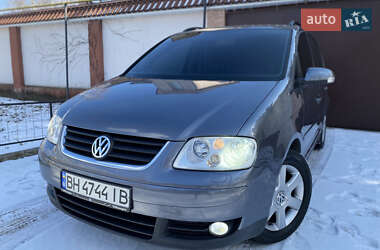 Мінівен Volkswagen Touran 2006 в Одесі