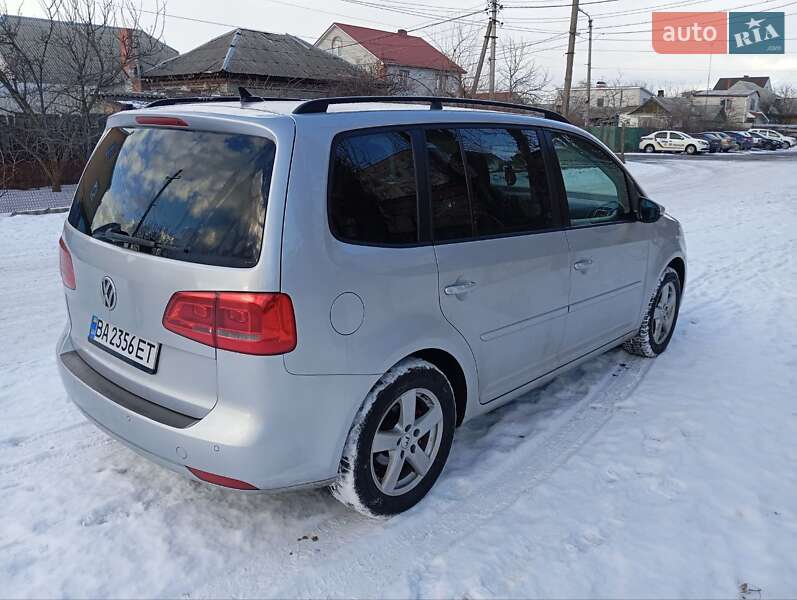 Минивэн Volkswagen Touran 2011 в Кременчуге фото 6 Минивэн Volkswagen Touran 2011 в Кременчуге