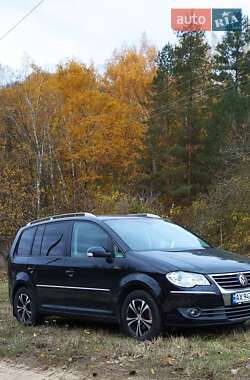 Мінівен Volkswagen Touran 2008 в Харкові