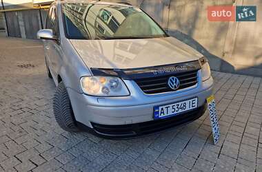 Минивэн Volkswagen Touran 2005 в Ивано-Франковске