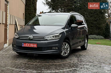 Микровэн Volkswagen Touran 2021 в Мукачево