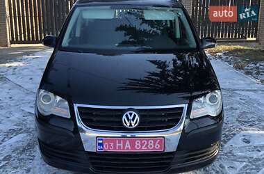 Мінівен Volkswagen Touran 2009 в Вознесенську