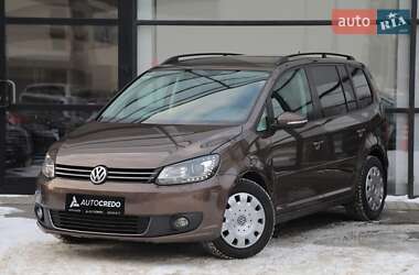 Мінівен Volkswagen Touran 2012 в Харкові