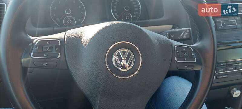 Минивэн Volkswagen Touran 2012 в Львове