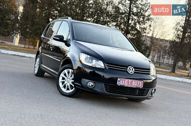 Минивэн Volkswagen Touran 2011 в Владимире