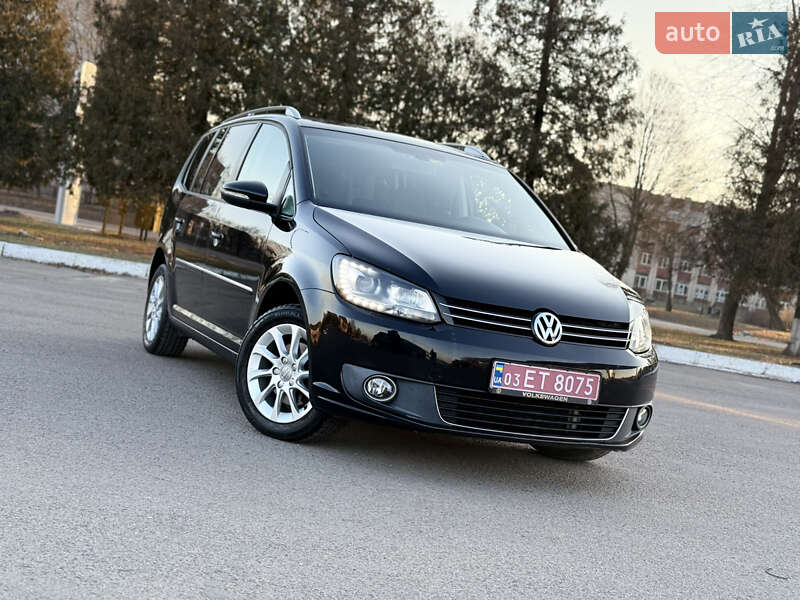 Мінівен Volkswagen Touran 2011 в Володимирі