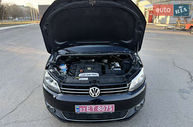 Мінівен Volkswagen Touran 2011 в Володимирі