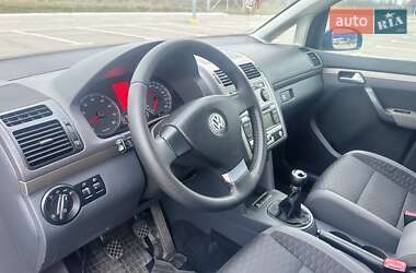 Мінівен Volkswagen Touran 2008 в Запоріжжі