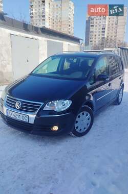 Мінівен Volkswagen Touran 2007 в Харкові