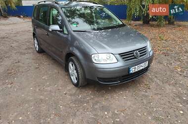 Минивэн Volkswagen Touran 2004 в 