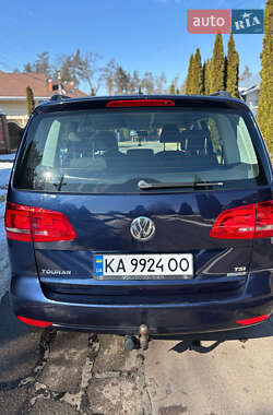 Мінівен Volkswagen Touran 2011 в Києві