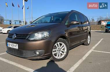 Мінівен Volkswagen Touran 2011 в Вінниці