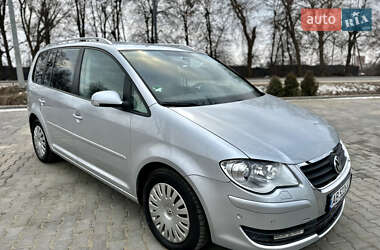 Мінівен Volkswagen Touran 2008 в Вінниці