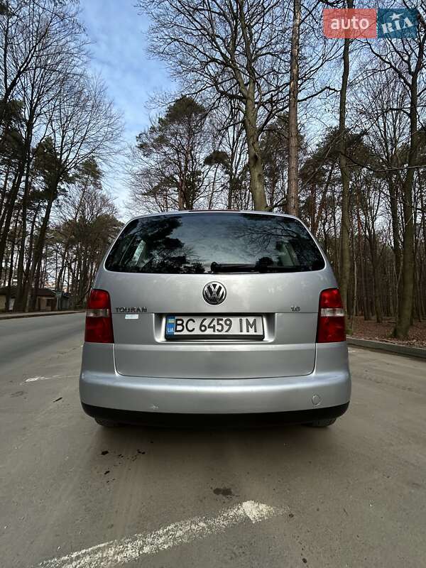 Мінівен Volkswagen Touran 2004 в Львові