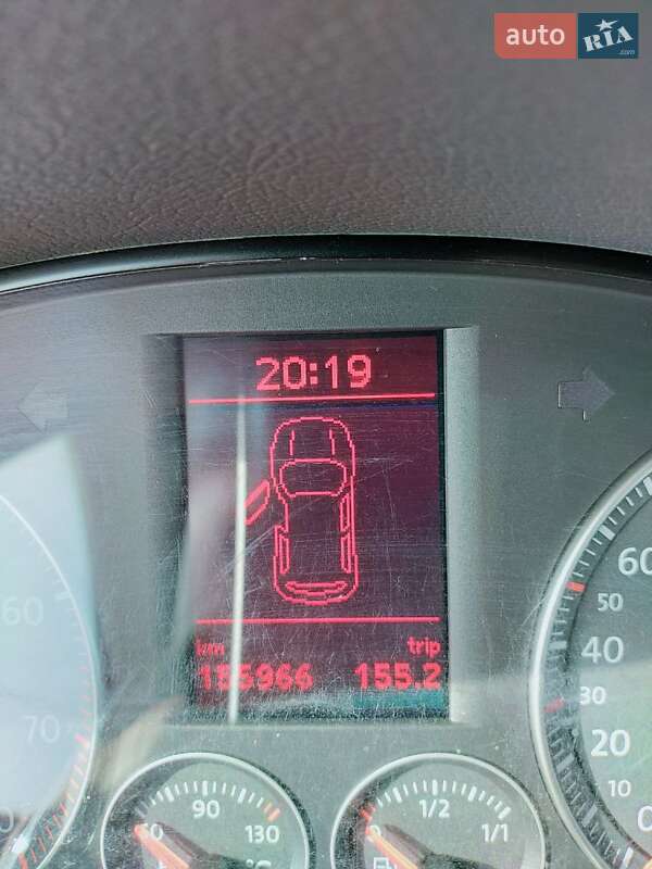 Минивэн Volkswagen Touran 2009 в Виннице