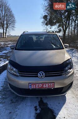 Мінівен Volkswagen Touran 2012 в Христинівці