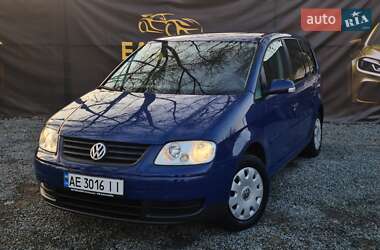 Минивэн Volkswagen Touran 2005 в Днепре