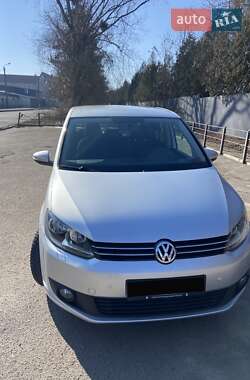 Минивэн Volkswagen Touran 2013 в Львове