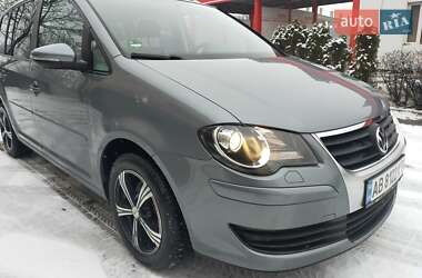 Мінівен Volkswagen Touran 2009 в Вінниці