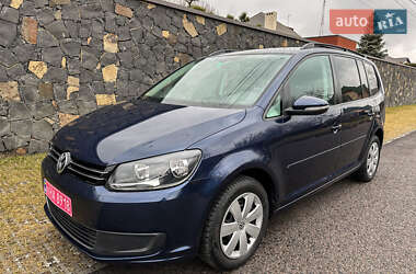 Мінівен Volkswagen Touran 2010 в Луцьку