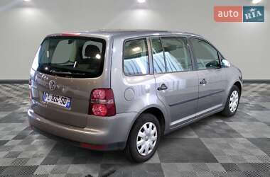 Мінівен Volkswagen Touran 2008 в Чернігові