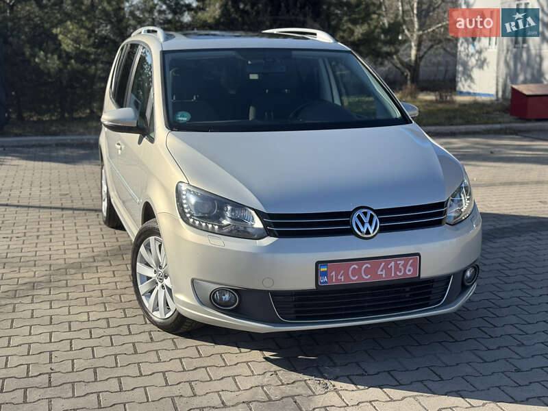 Мінівен Volkswagen Touran 2012 в Львові