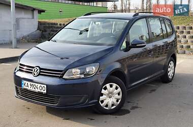 Мінівен Volkswagen Touran 2011 в Києві