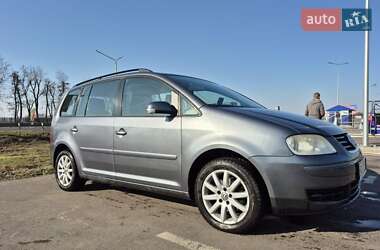 Минивэн Volkswagen Touran 2003 в Киеве