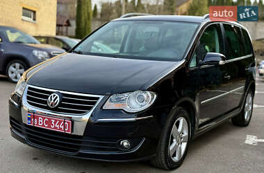 Мінівен Volkswagen Touran 2007 в Рівному